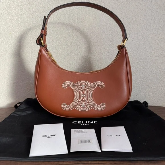 NEW CELINE Medium Ava Calfskin Leather Triomphe Shoulder Bag - Picture 9 of 9